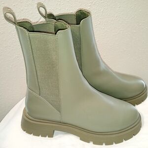 Men's Asos Olive Green Chelsea Boots Pull On sz 8